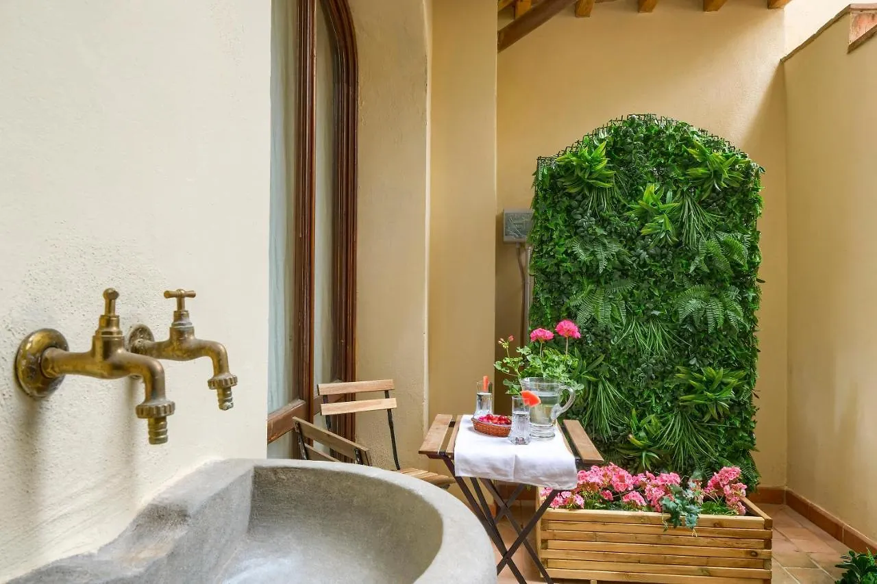 Il Giardino Fiorentino - Luxury Apartment & Spa Florence