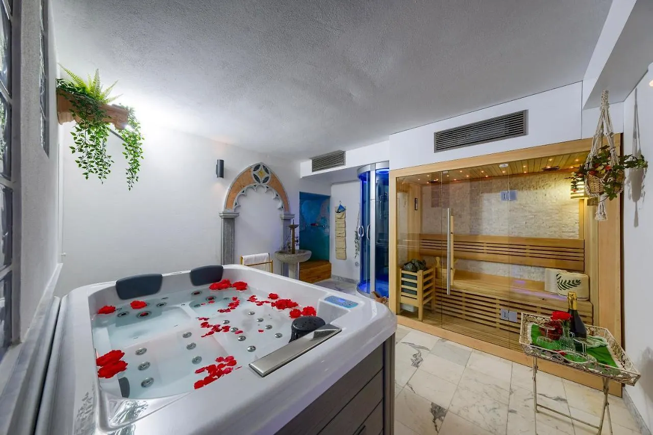 Il Giardino Fiorentino - Luxury Apartment & Spa Florence Italy